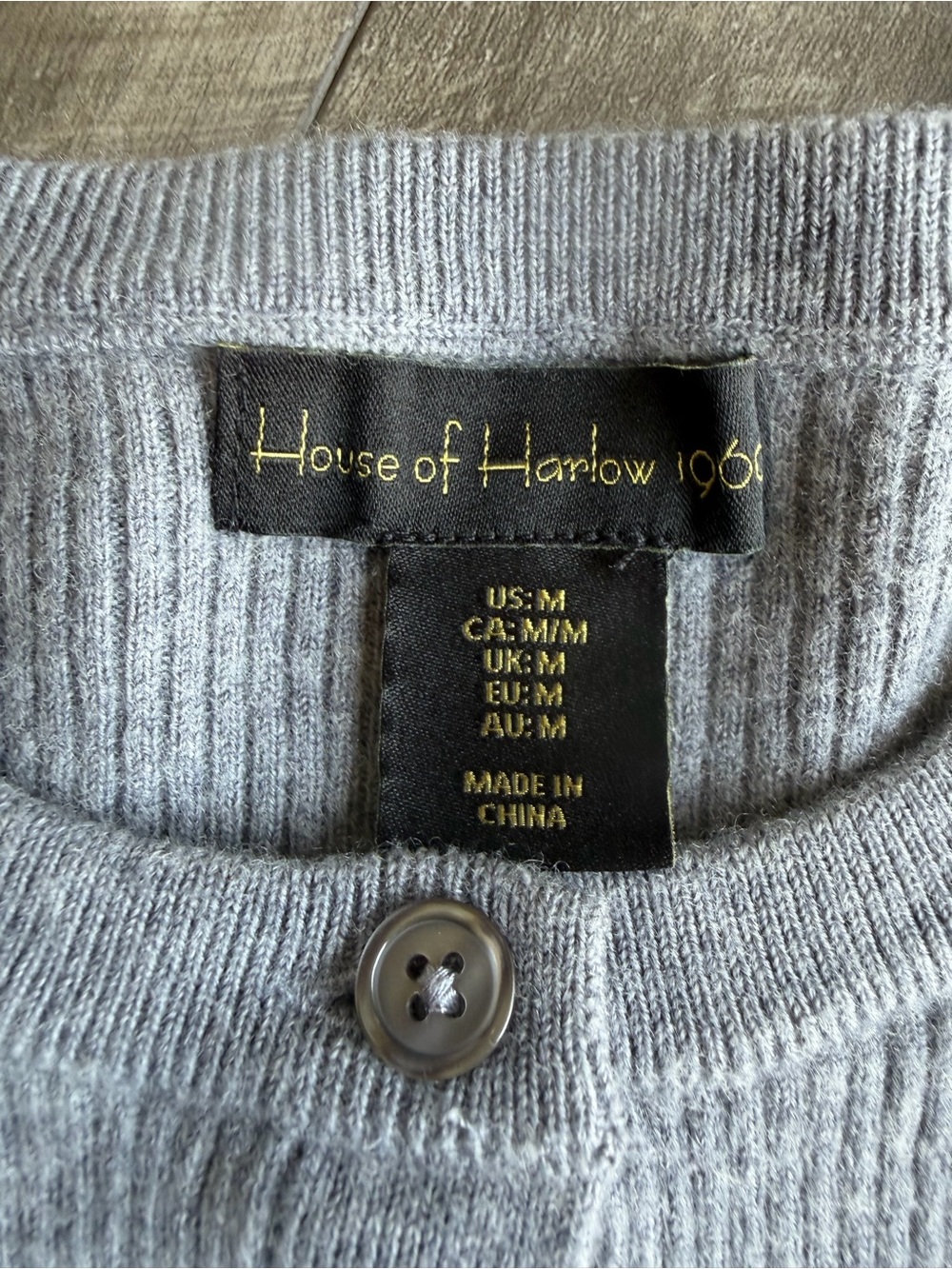 House of Harlow 1960 Cardigan Sweater Women’s Sz M 100% Merino Wool Soft Preppy - Picture 3 of 5